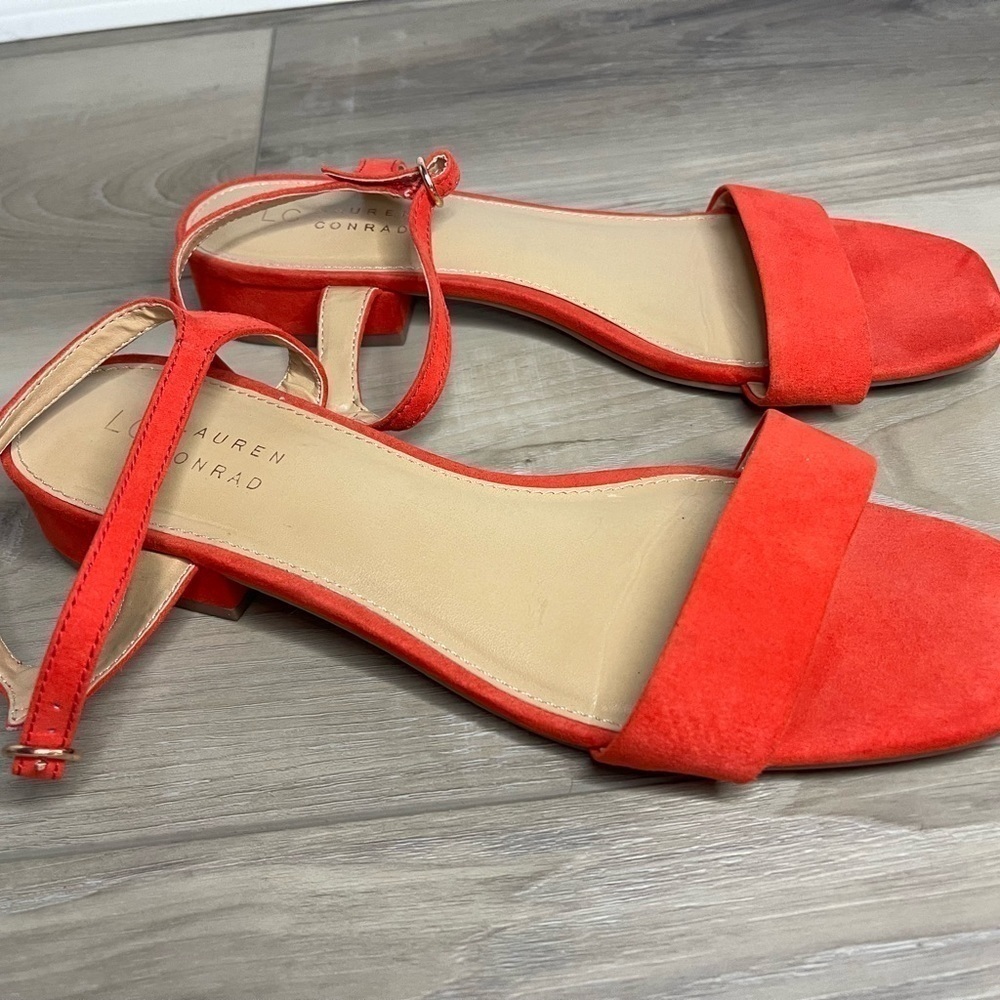 LC Lauren Conrad Women's Block Heel Sandals - Picture 4 of 4